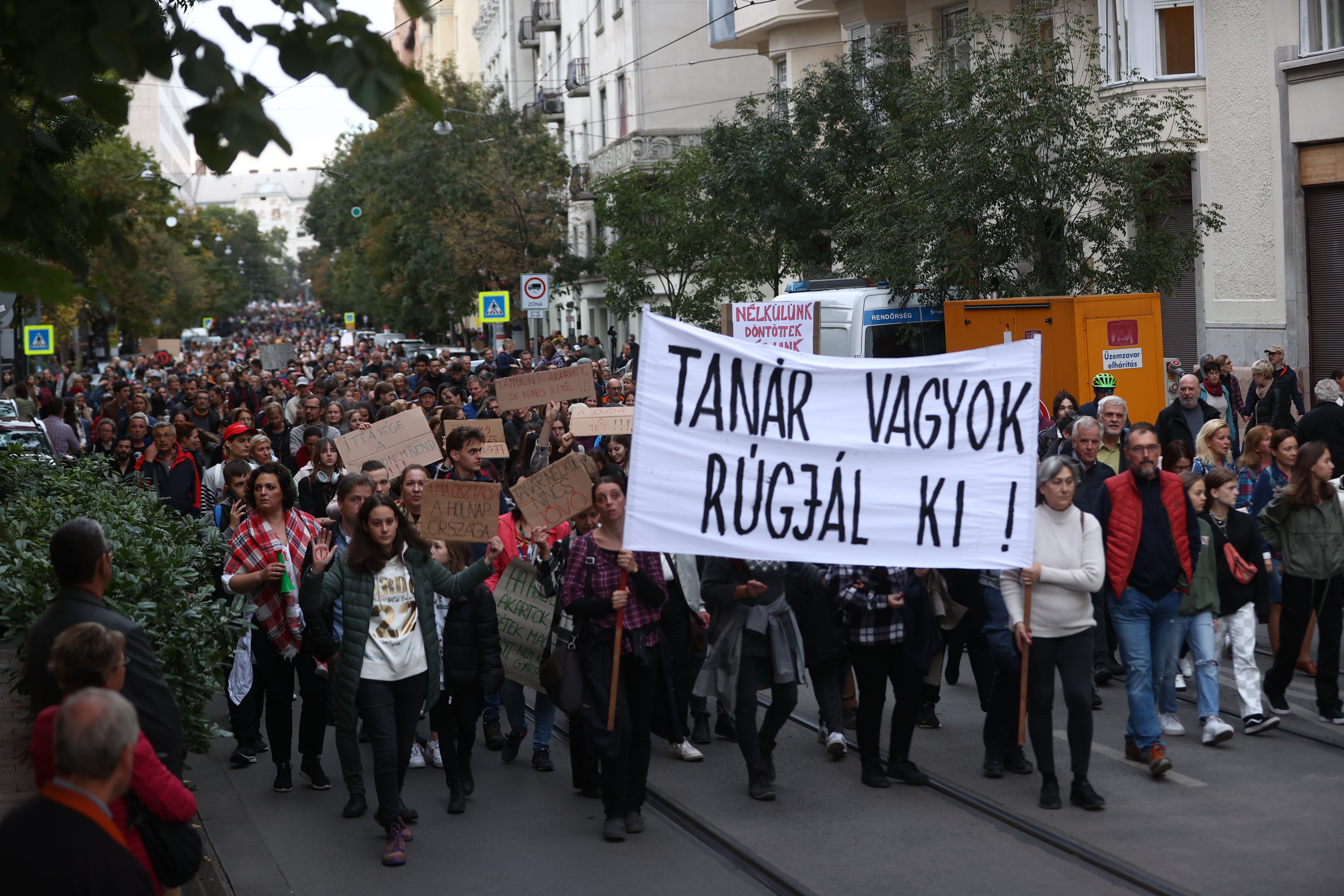 Újabb sztrájknapot hirdetnek a pedagógusszakszervezetek