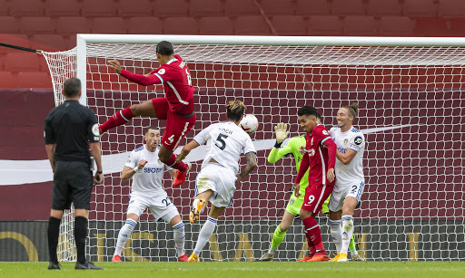 Virgil van Dijk scores Liverpool's second goal. (Chinaorg)