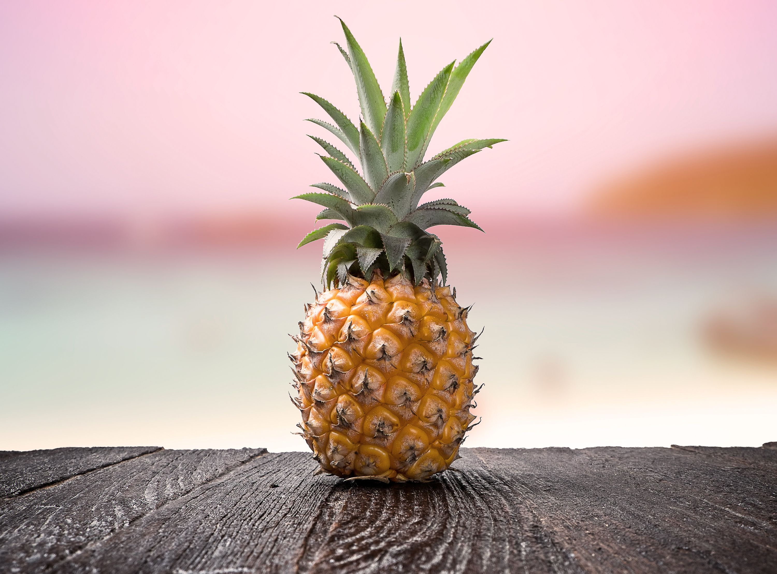 Ananas wzmacnia dziąsła...