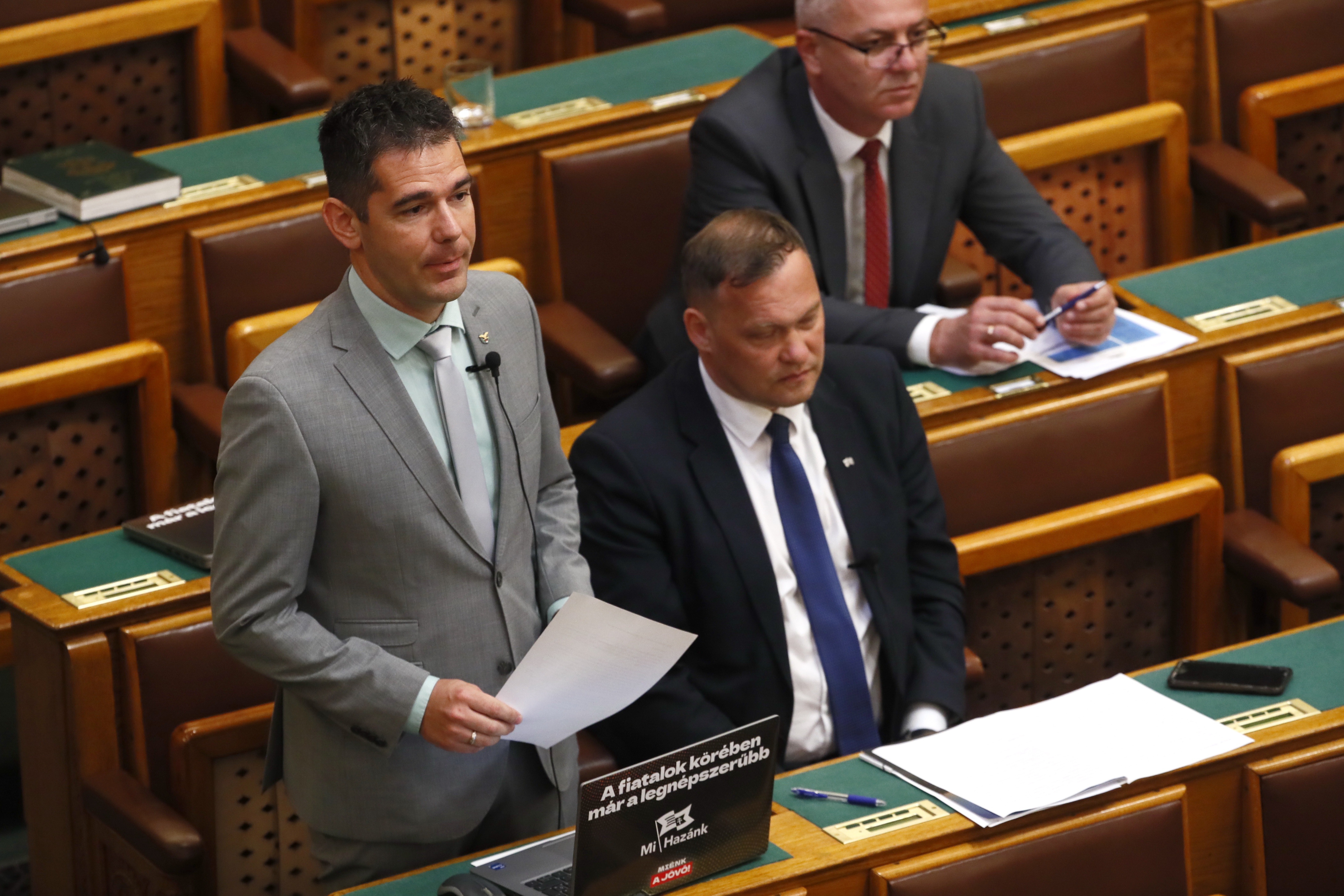 Novák Előd a „cigánybűnözés” miatti 5 milliós bírságról: „Sokat foglalkoztam ezzel a kérdéskörrel, ötösre vizsgáztam romológiából az egyetemen is”