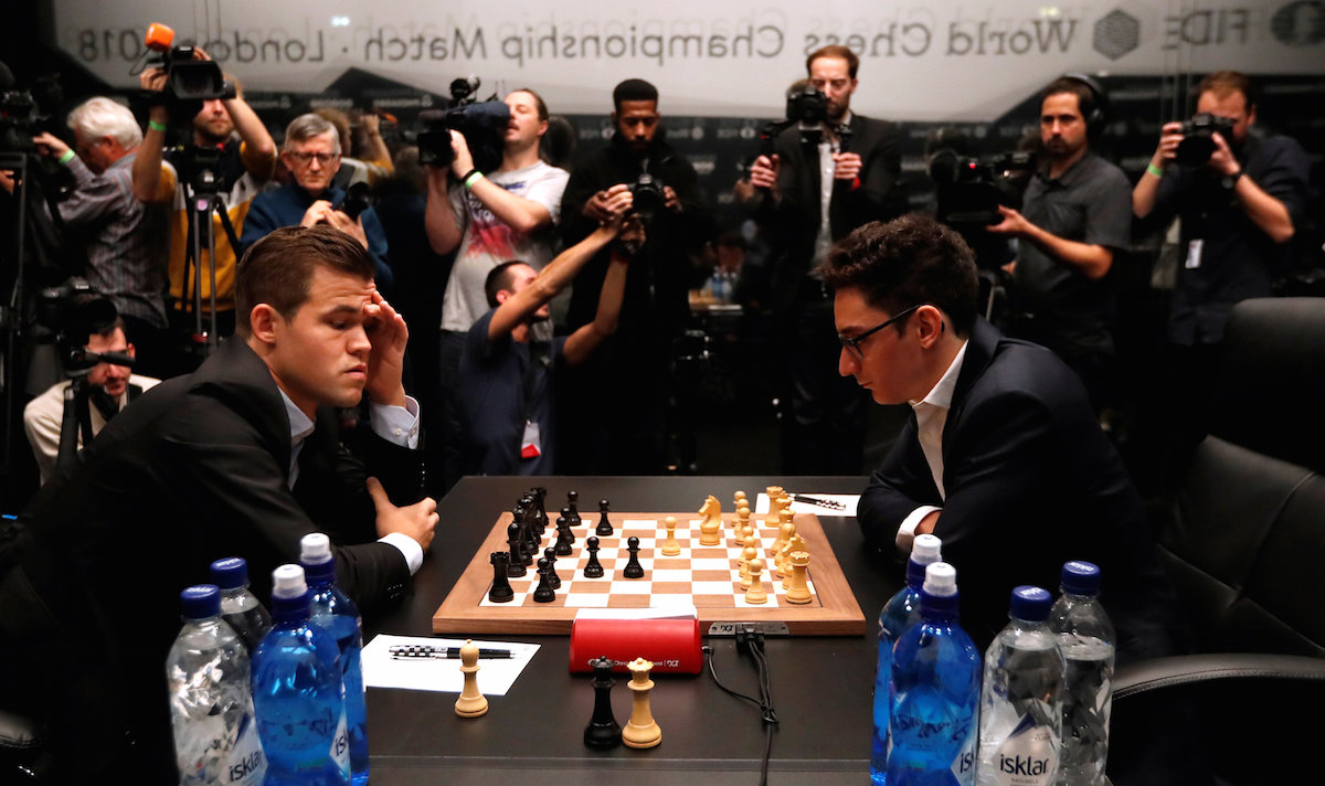 Šach-MS: Aj piata partia londýnskeho súboja o titul s remízovým koncom