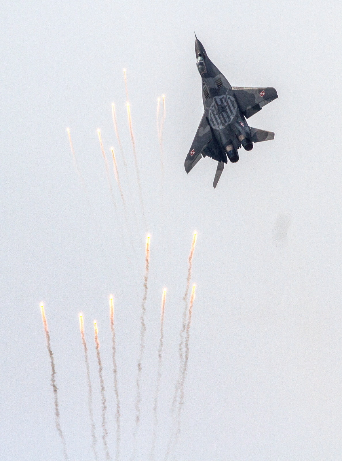 Pokaz kpt. Adriana Rojka na myśliwcu MIG 29