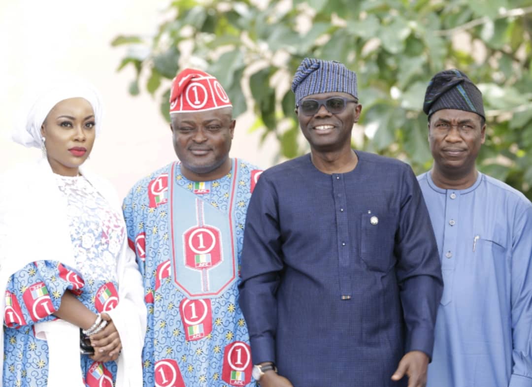 From R-L The Deputy Governor, Lagos State, Dr Obafemi Hamzat, the Lagos State Governor, Mr Babajide Sanwo-Olu, Speaker, Lagos State House of Assembly, Mr Mudashiru Obasa and his wife, Mrs Falilat Obasa  (NAN)