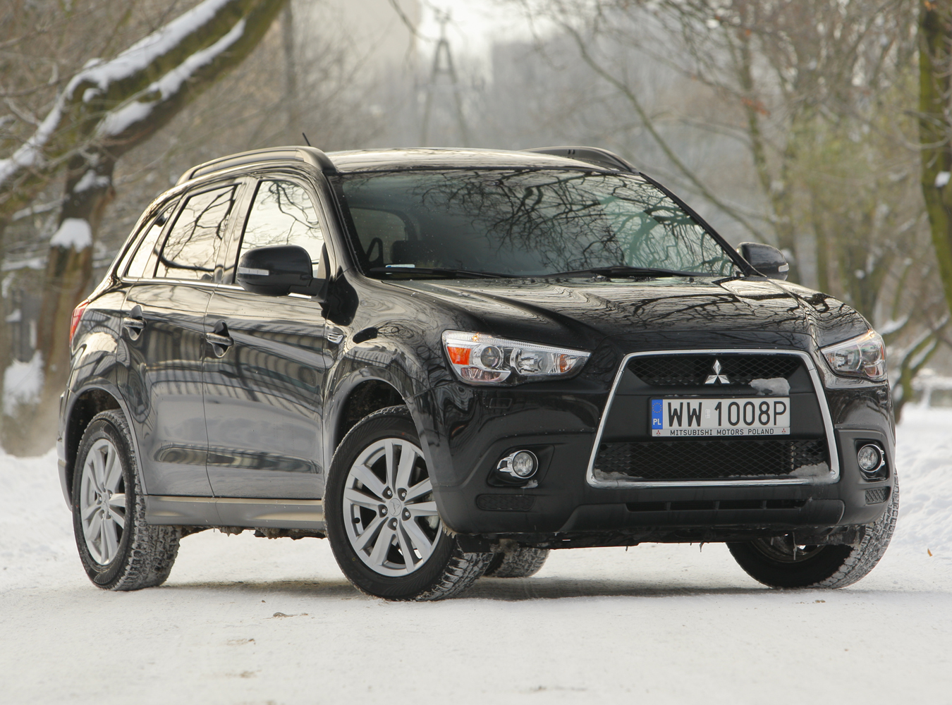 Sprawdzamy czy Mitsubishi ASX jest na tyle atrakcyjną propozycją, aby stworzyć realne zagrożenie dla już leciwego ale wciąż popularnego Qashqaia.