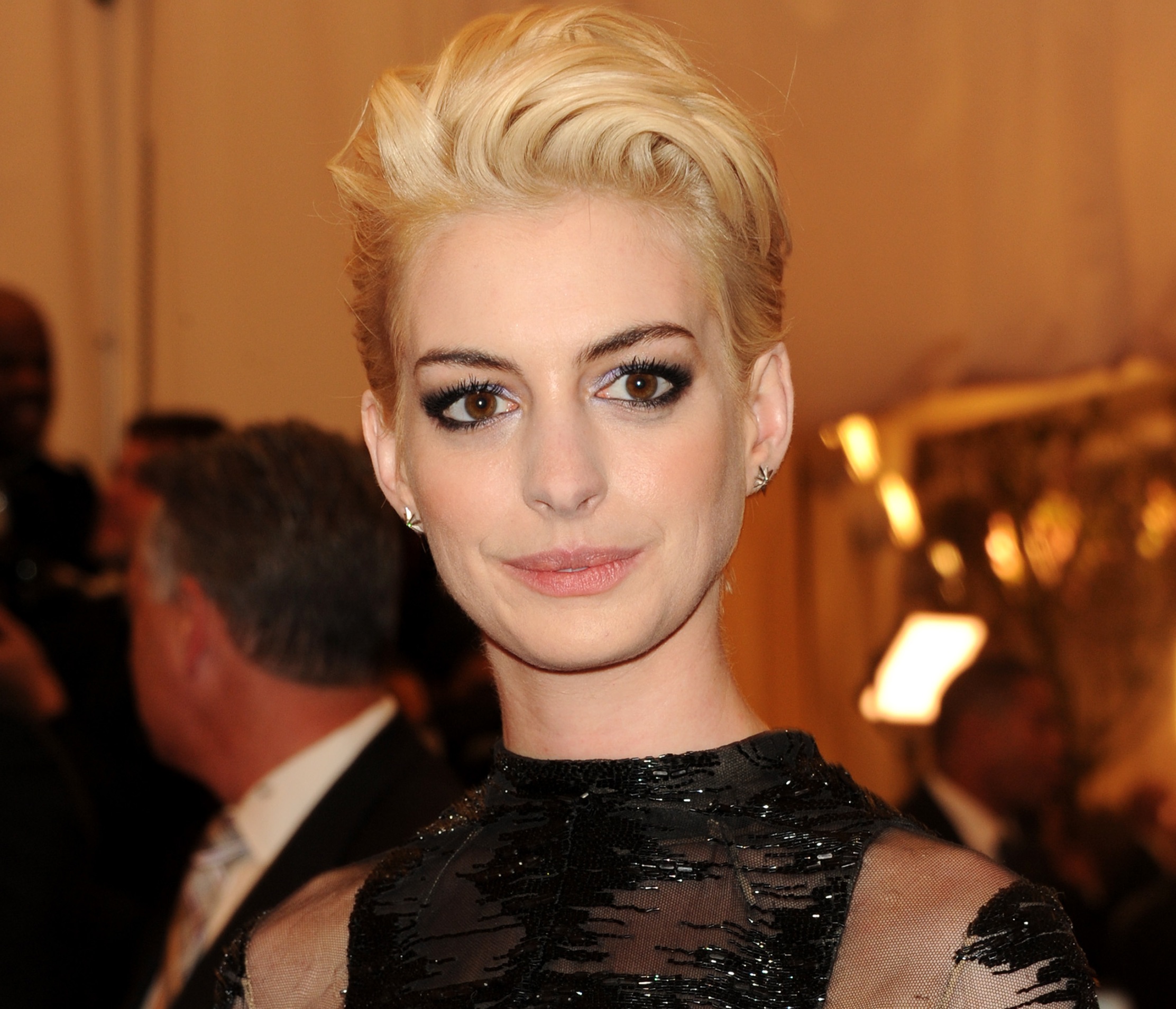 Anne Hathaway wręczy Oscara