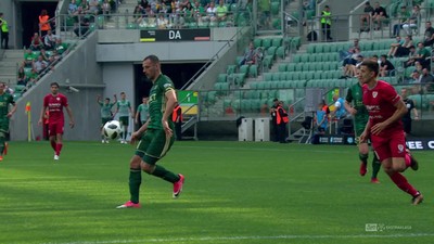 Śląsk - Piast (1:0): Cholewiak pięknie przyjął i zgrał piłkę do Picha. Pomocnik nie dał szans Szmatule!