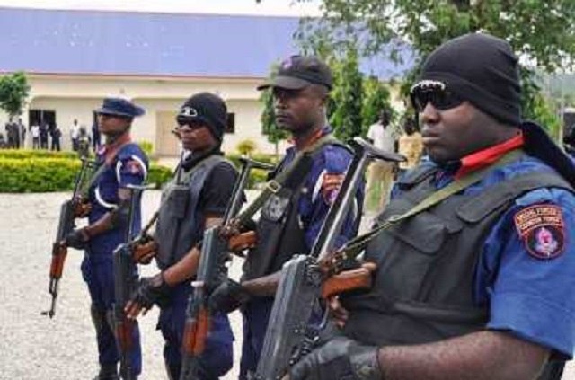 NSCDC arrests 4 suspected illegal gold miners in Edo thumbnail