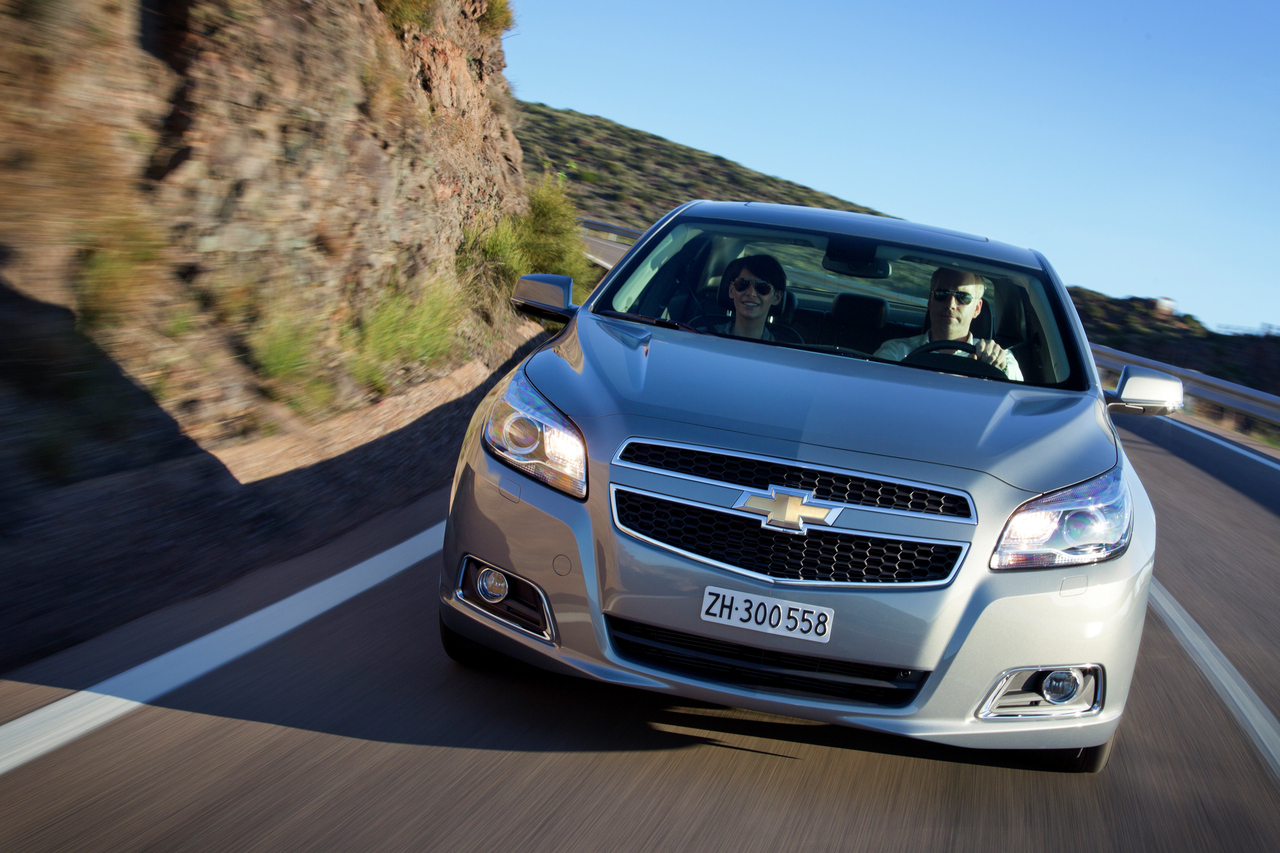 Wreszcie największa limuzyna Chevroleta, czyli malibu. Ten wielki sedan rodem z USA jest już dostępny w Europie z silnikiem Diesla, którego brakowało kierowcom.