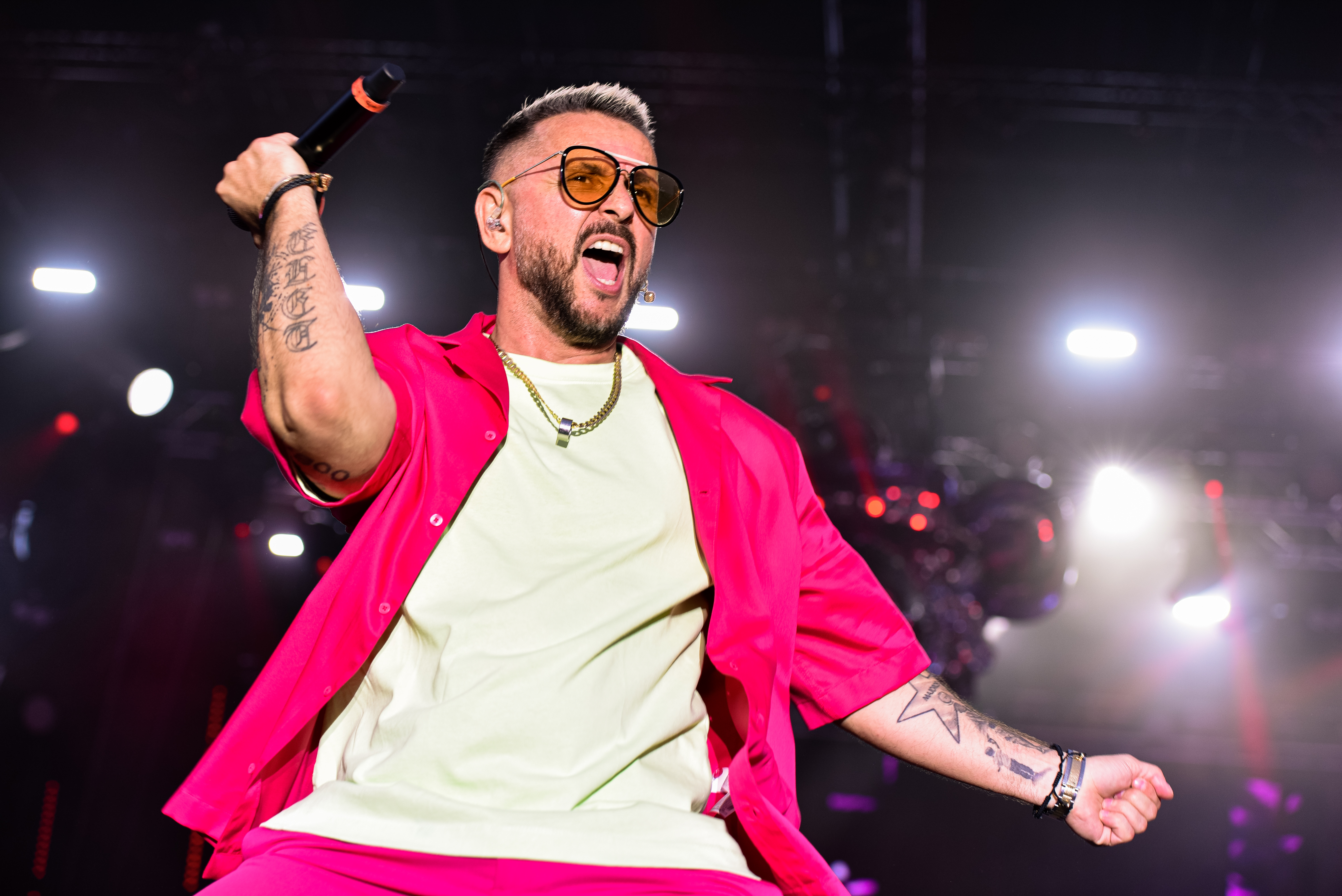 Hatalmas meglepetésekkel készül a hétvégére Majka