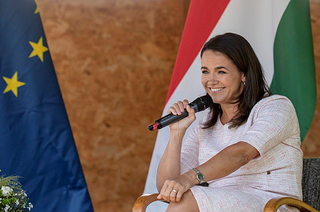 Novák Katalin már a Vatikánban van, hamarosan Ferenc pápa fogadja – fotók