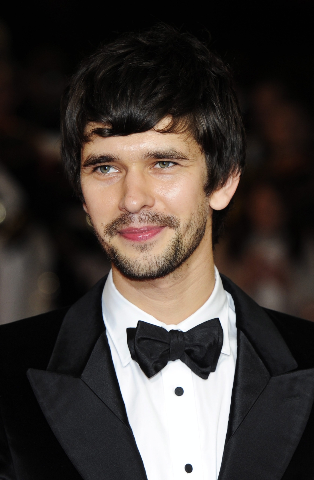 Ben Whishaw na premierze