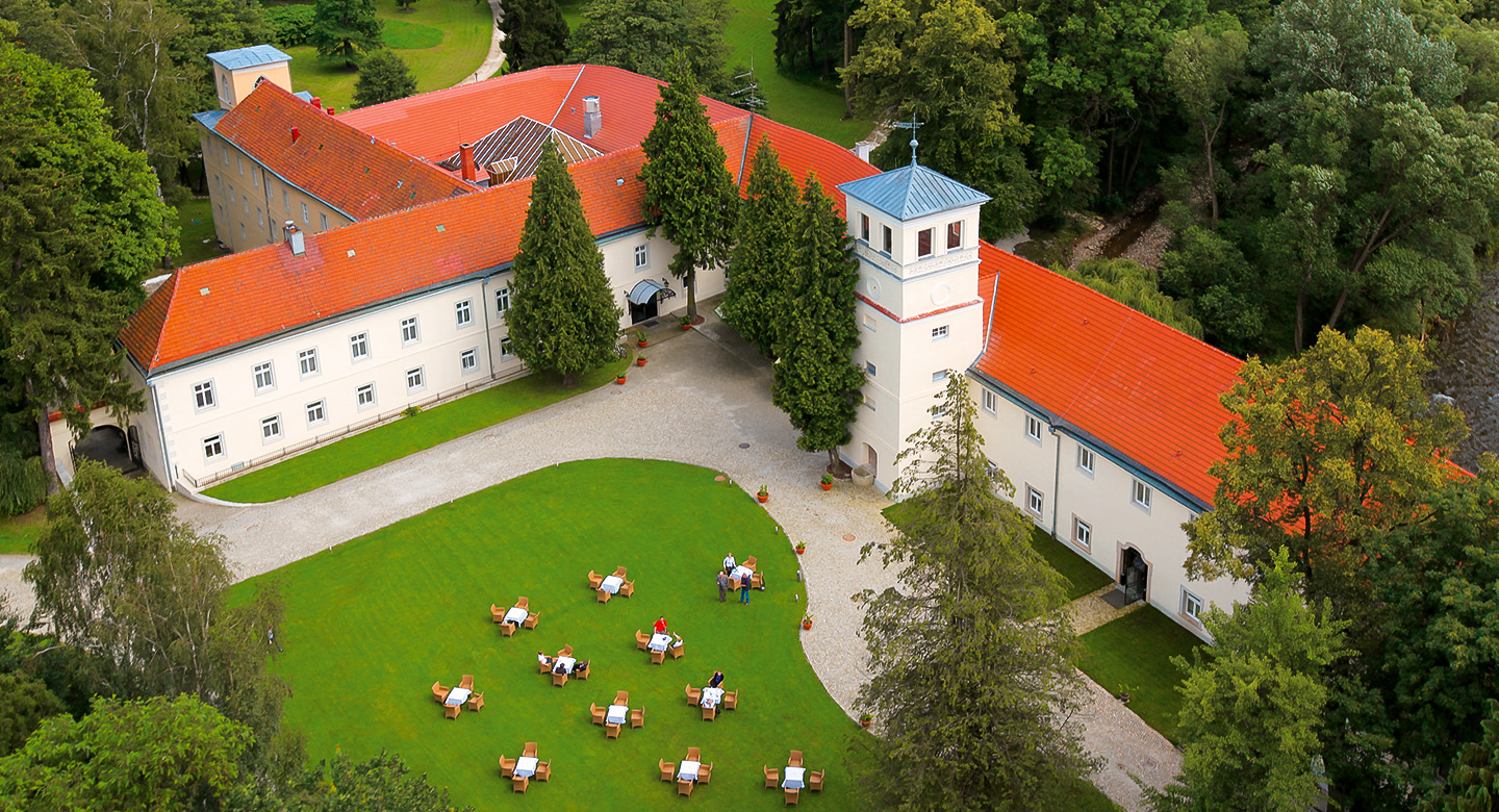 Zamek na Skale