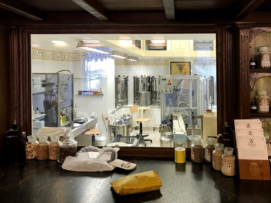 Carthusia - najmniejsze laboratorium perfumeryjne na świecie, fot. Marek Pietroń