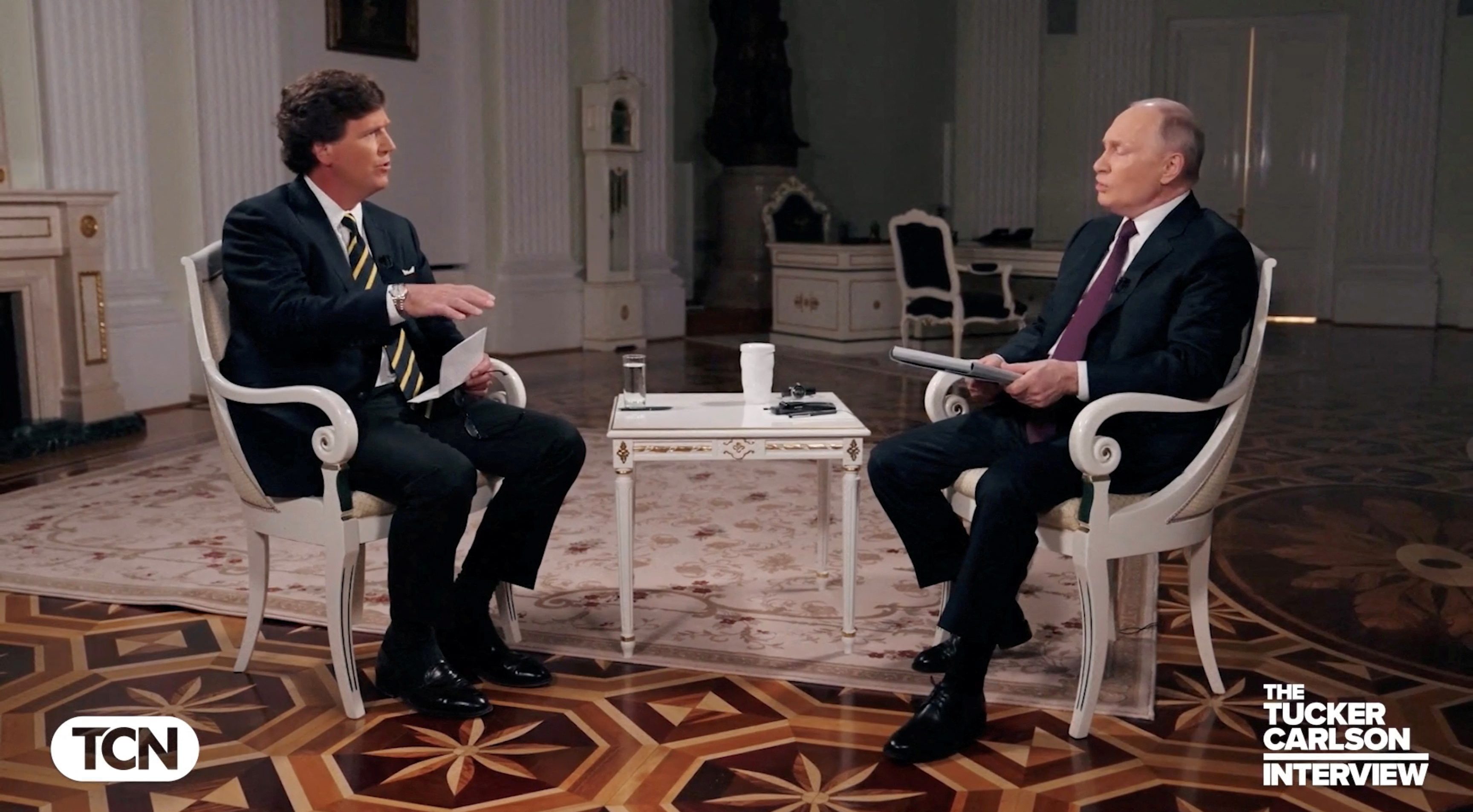Władimir Putin w wywiadzie z Tuckerem Carlsonem.