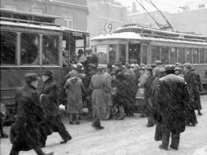 Warszawa 1946 IPN/ Kolekcja Juliena Bryana