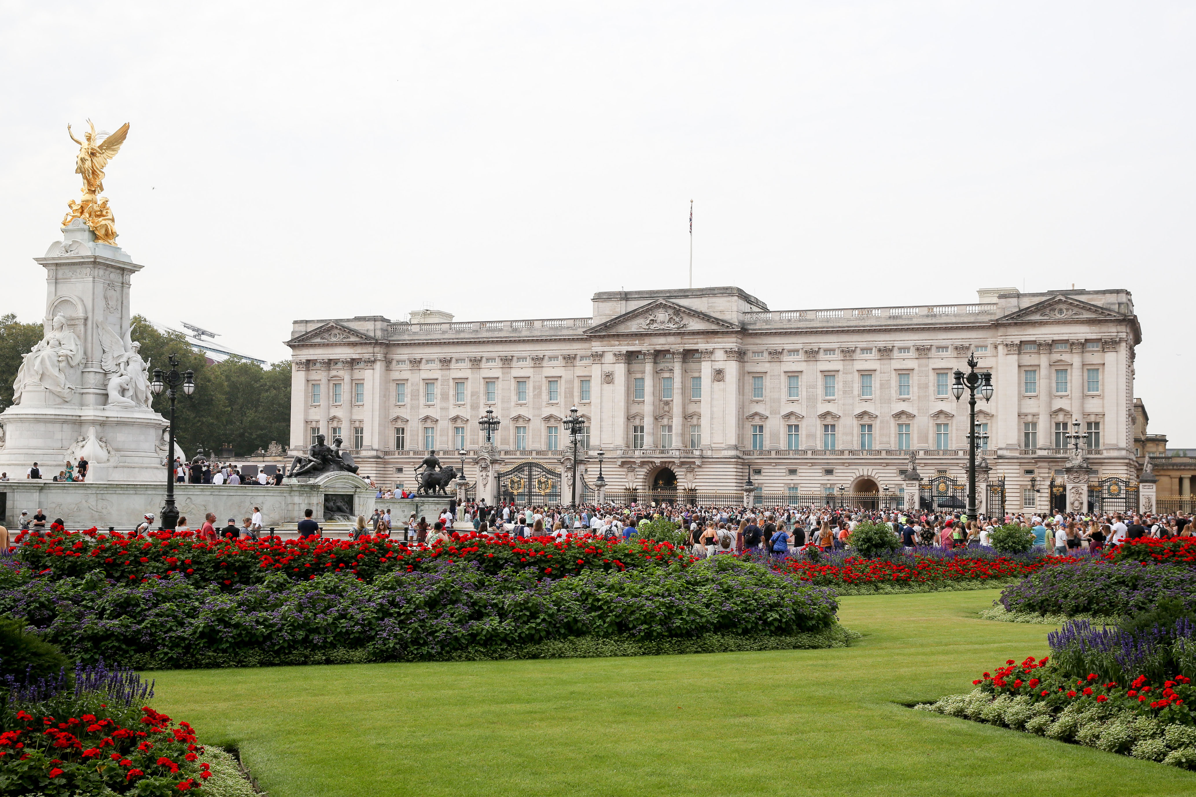 Be akart jutni a Buckingham-palotába egy férfi