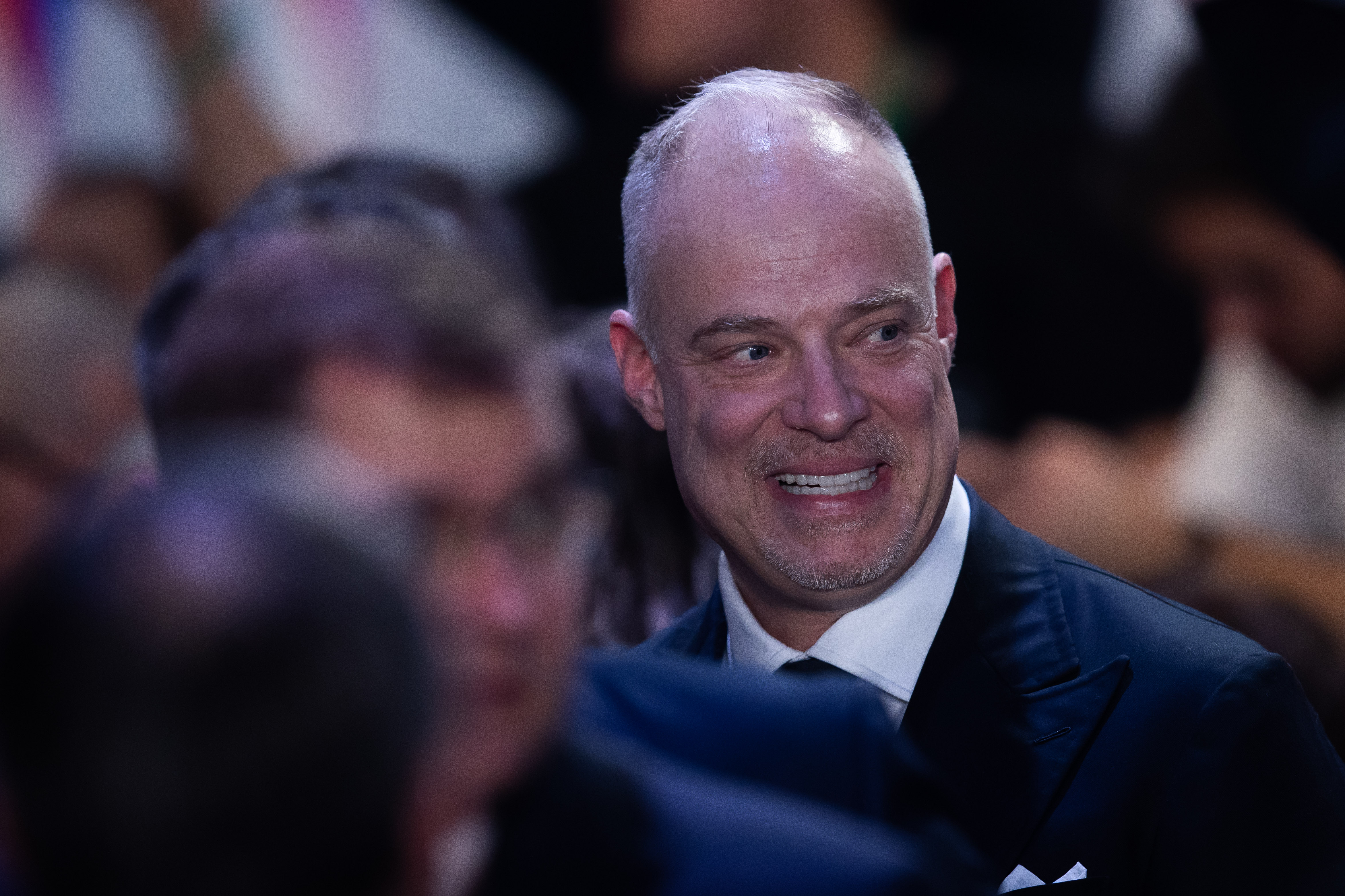 A honvédelmi miniszter elárulta, visszahozza-e a kormány a kötelező sorkatonaságot