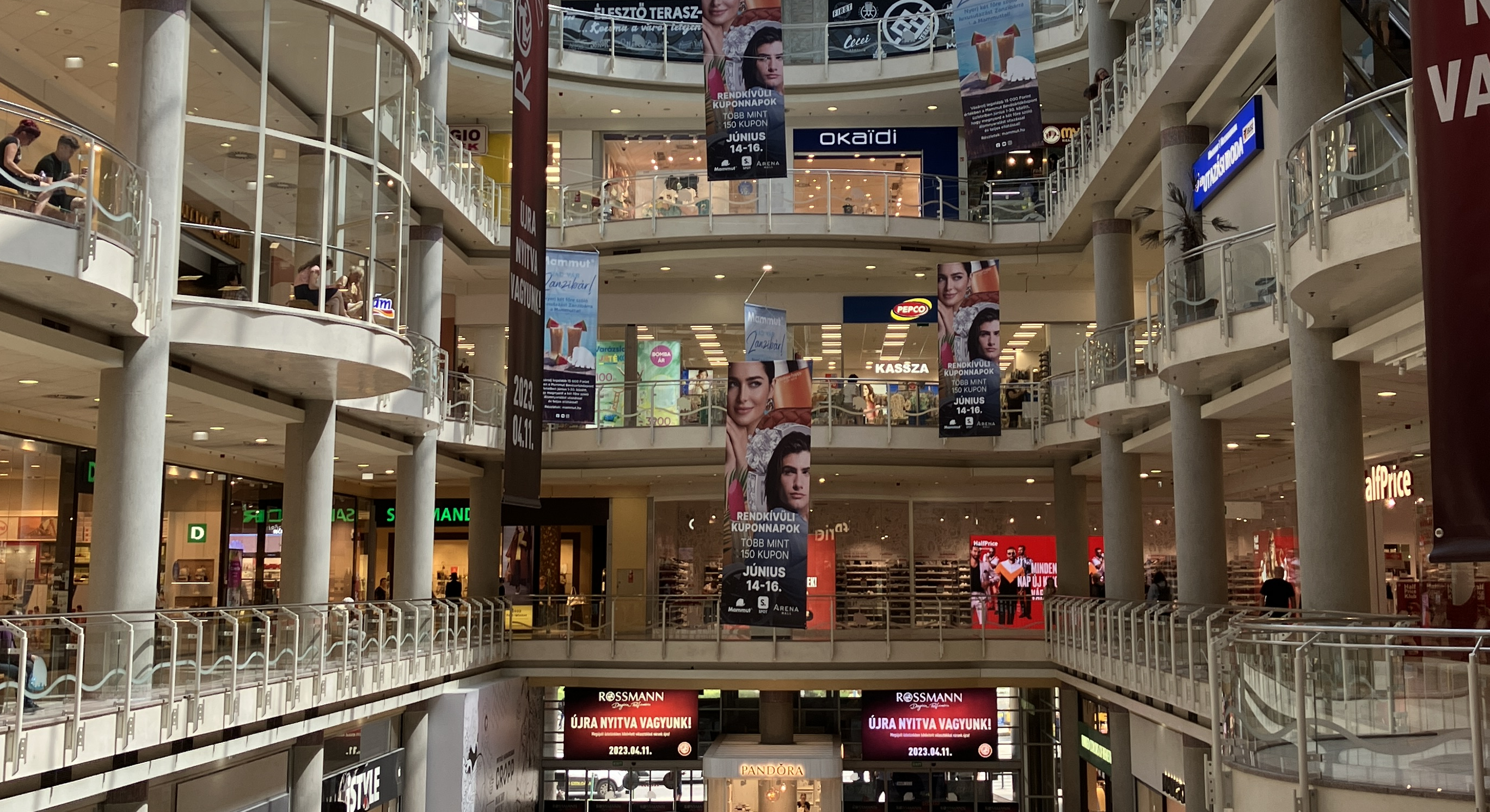 Újabb tragédia történt a Mammutban