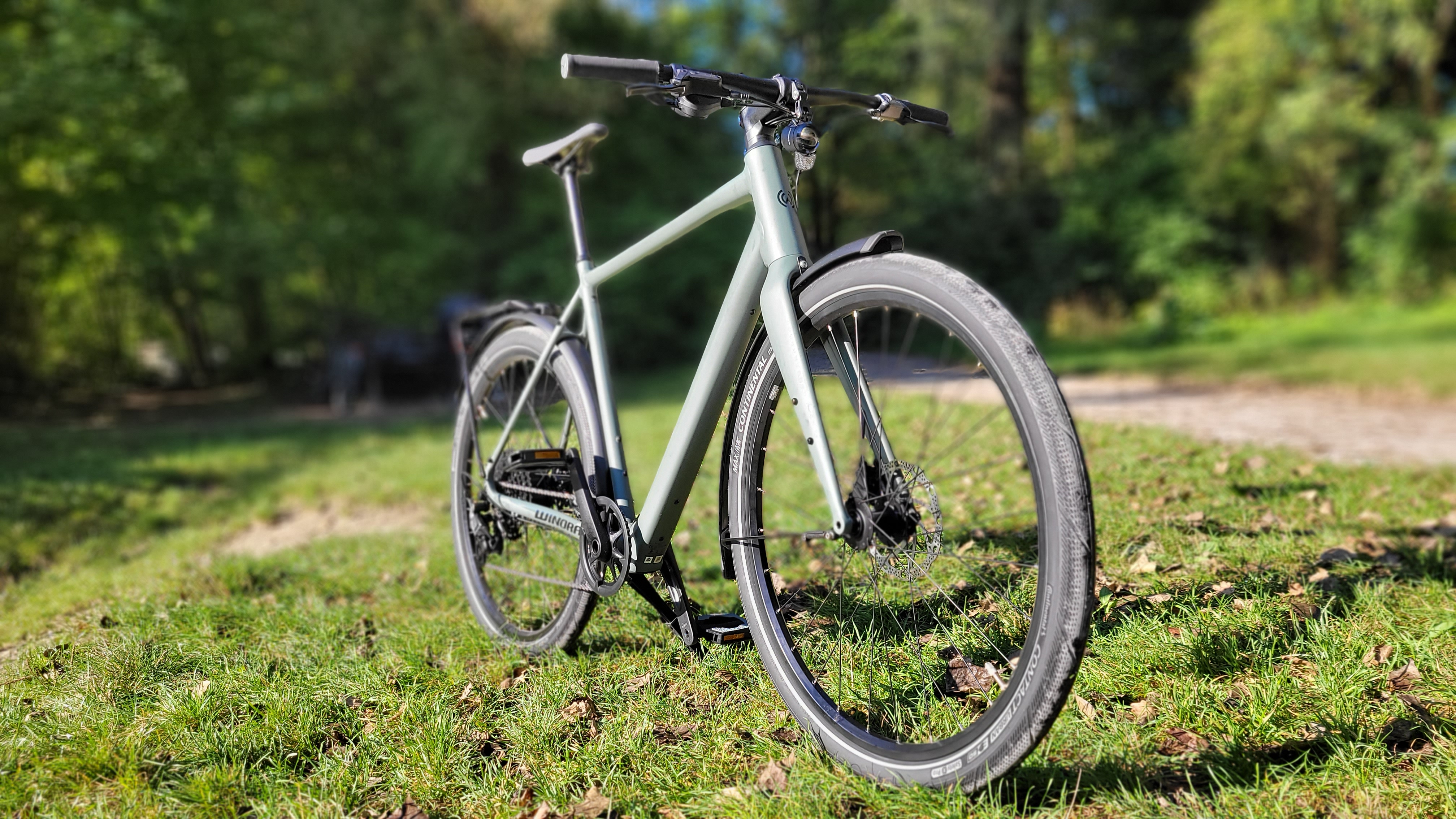 E-Bike Winora E-Flitzer im Test: 17 Kilo leichtes Pedelec mit  10-Gang-Schaltung | TechStage