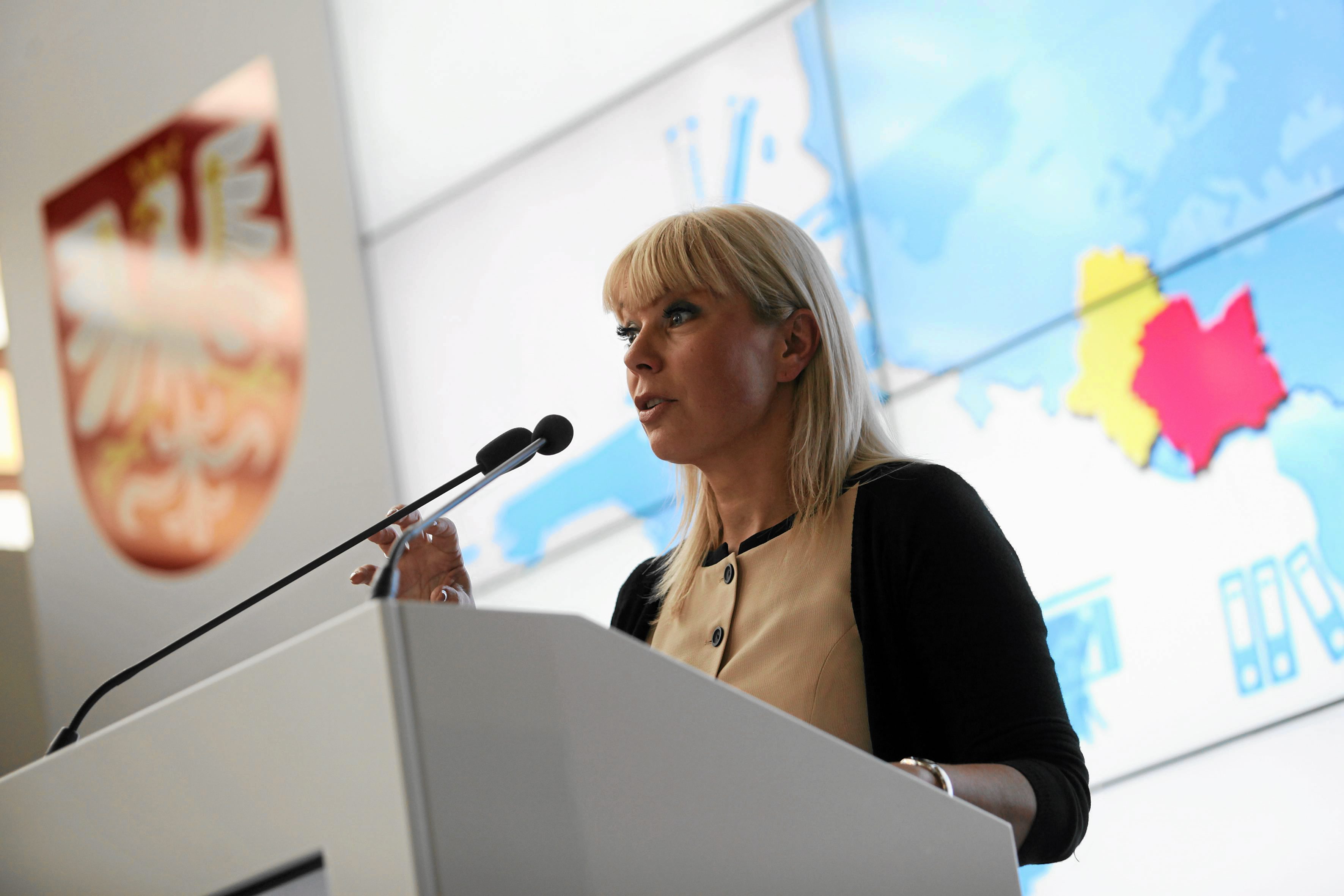 Minister rozwoju regionalnego Elżbieta Bieńkowska