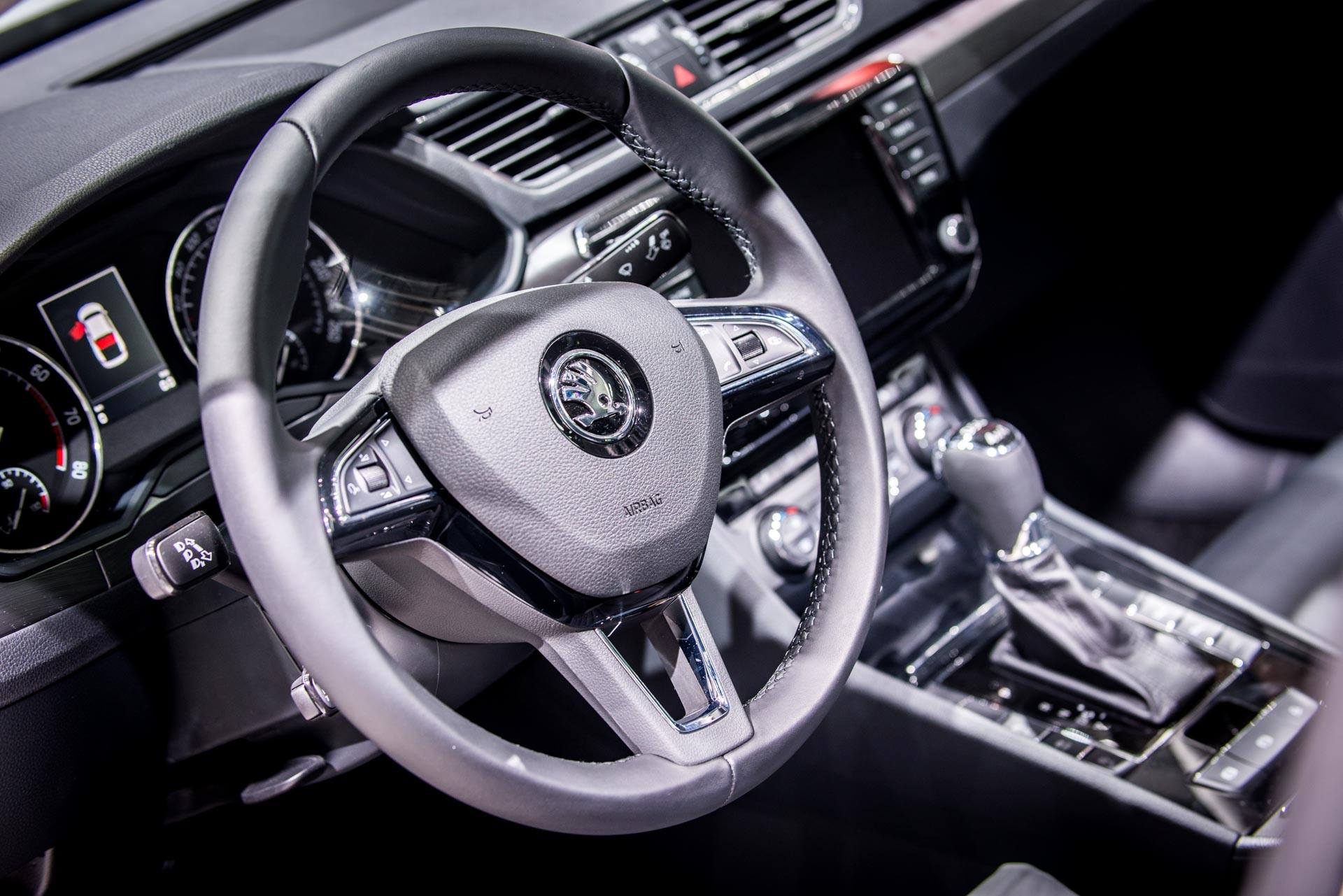Skoda superb