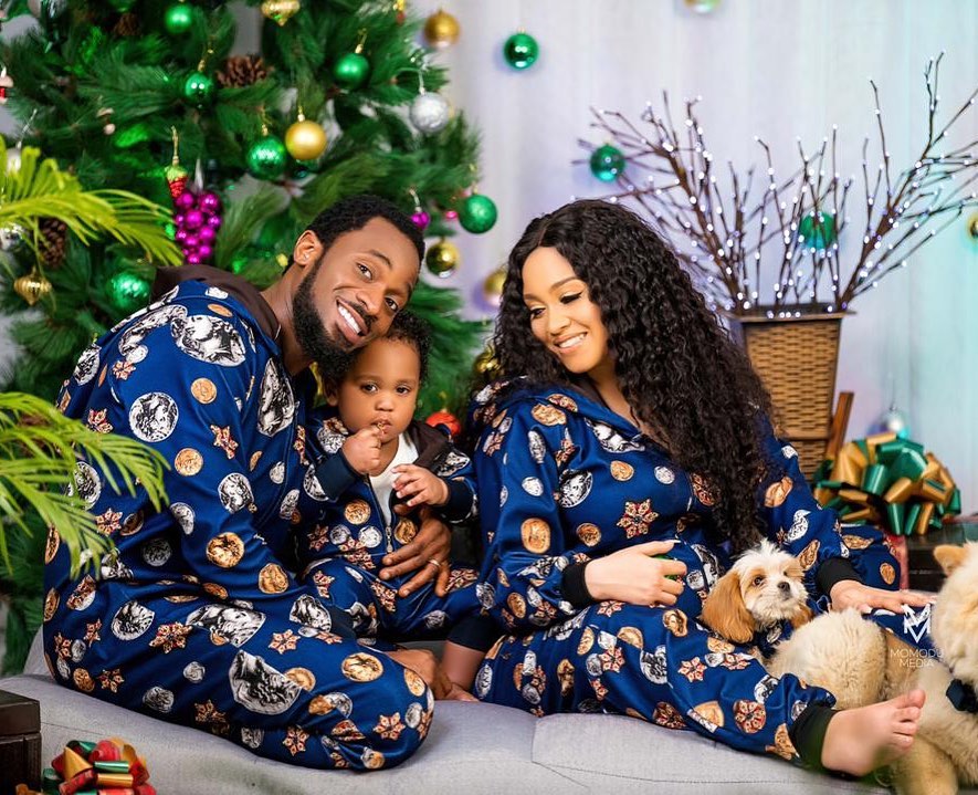 D'banj Full Biography: Net Worth, Children, Cars, Houses, Albums (more) D'banj Biography: Net Worth, Children, Cars, Houses, Albums (more)