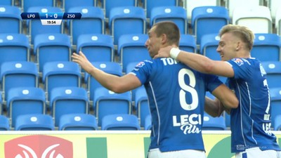 Lech - Zagłębie S. (2:0): Ależ uderzenie Tomczyka! 20-latek huknął z 15 metrów, piłka odbiła się od poprzeczki i wpadła do bramki