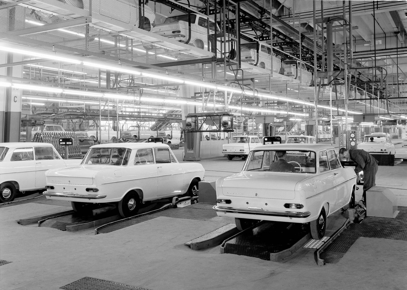 1962 - Kadett A był produkowany w fabryce Opla w Bochum