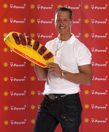 POZNAN, POLAND - APRIL 21: Michael Schumacher at a Shell event on April 21, 2007 in Poznan, Poland. (Photo by Getty Images for Shell)
