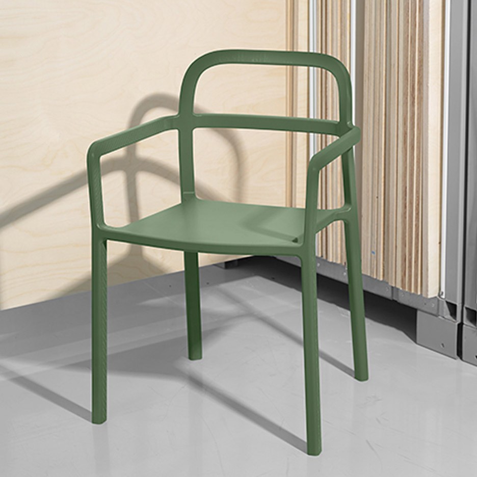 Ikea stawia nw współpracę z marka HAY i Tomem Dixonem