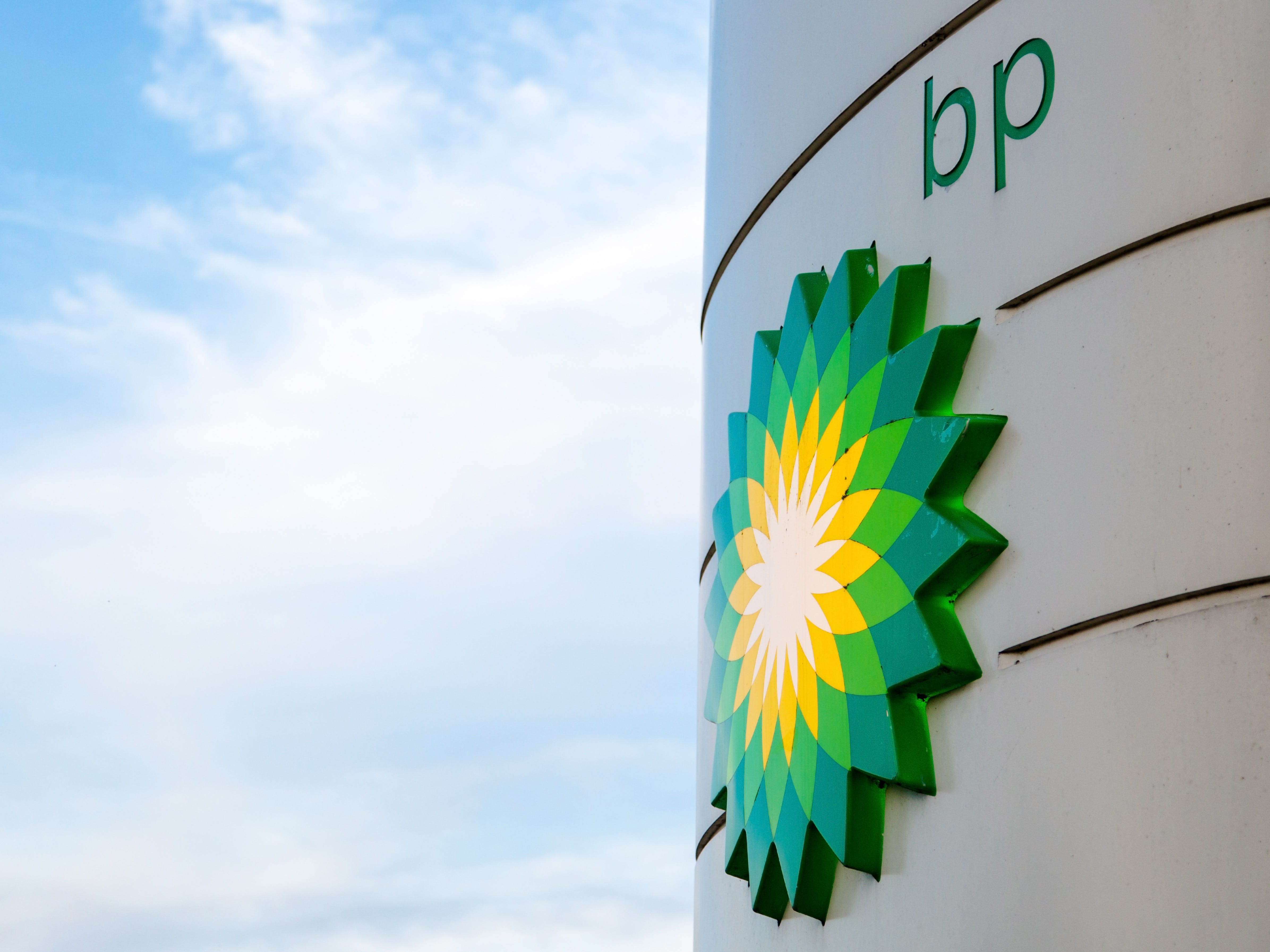 UK oil giants BP tap into Africa’s next major oil hotspot with new exploration licenses Rosneft.Tommy Lee Walker/Shutterstock