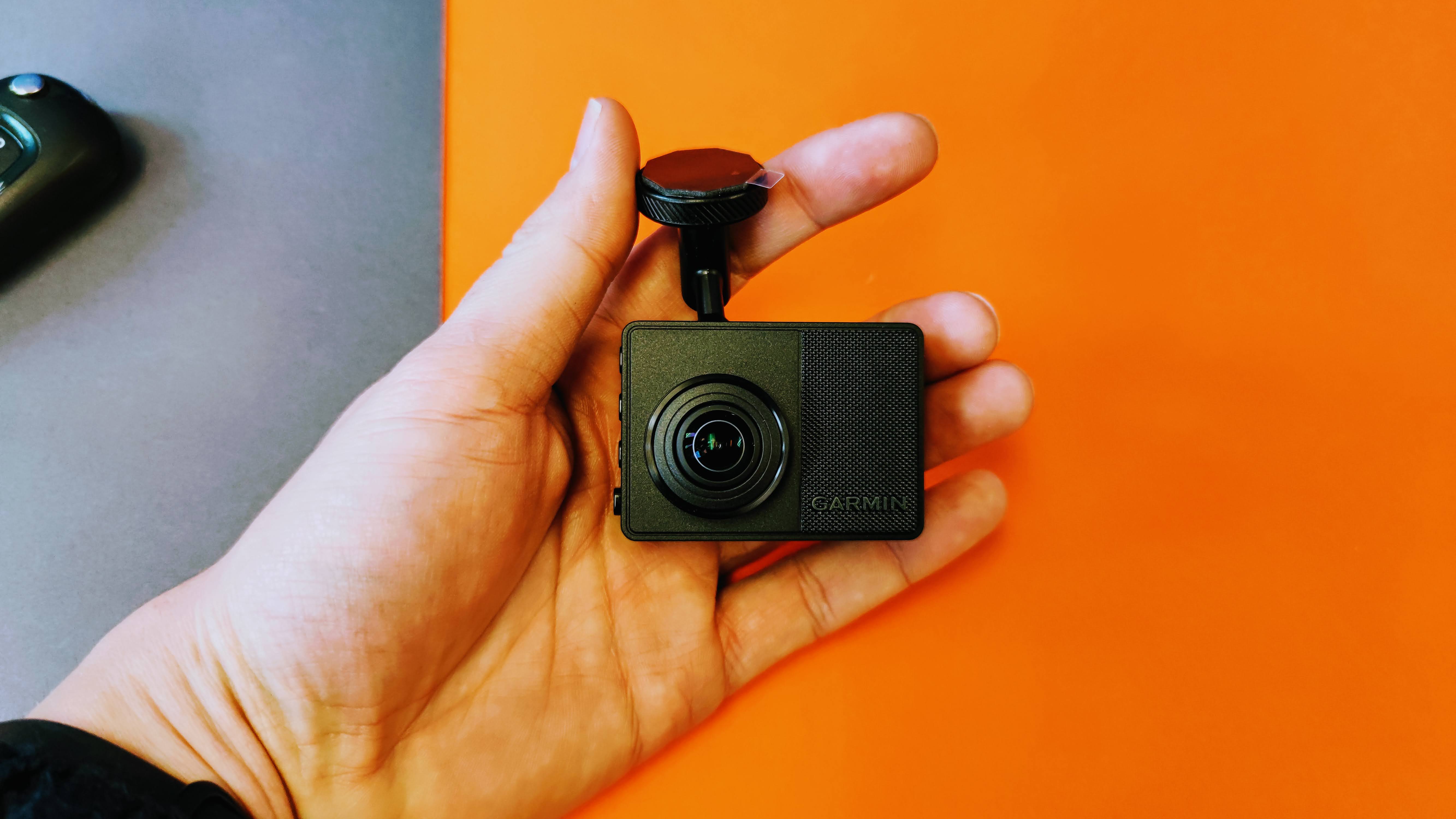 Garmin Dash Cam 67W im Test: Mini-Dashcam mit QHD-Auflösung