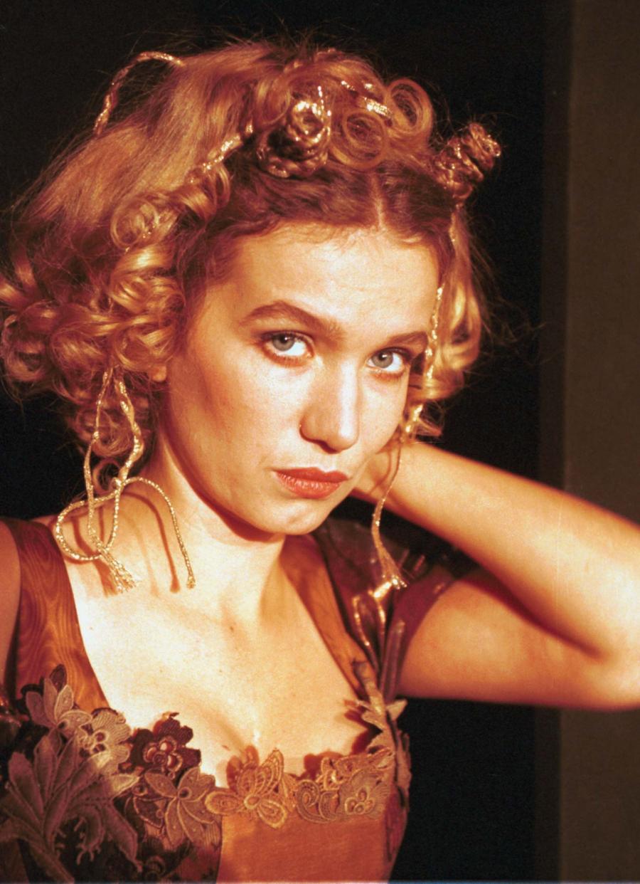 Joanna Trzepiecińska występuje w musicalach, śpiewa i odgrywa role w słuchowiskach. Ponadto na koncie ma sporo sukcesów teatralnych