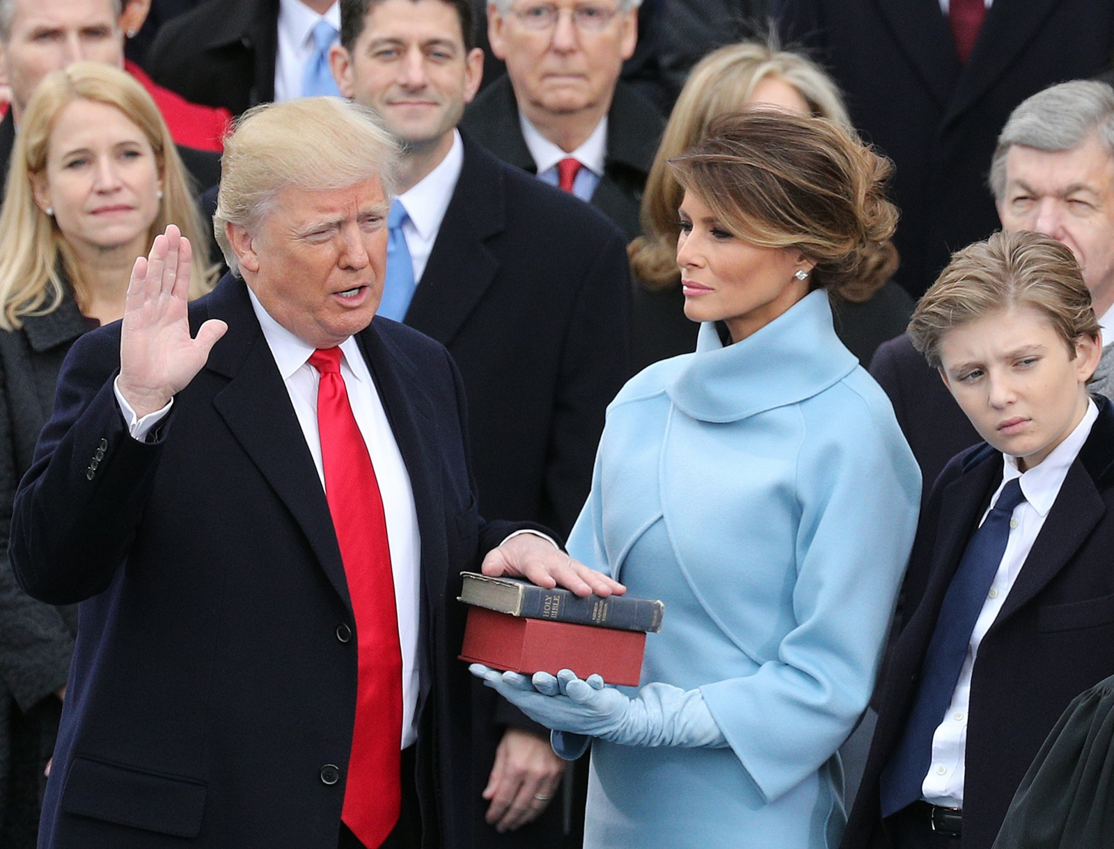 DONALD TRUMP NOWYM PREZYDENTEM USA. Zaprzysiężenie 45. prezydenta Stanów Zjednoczonych