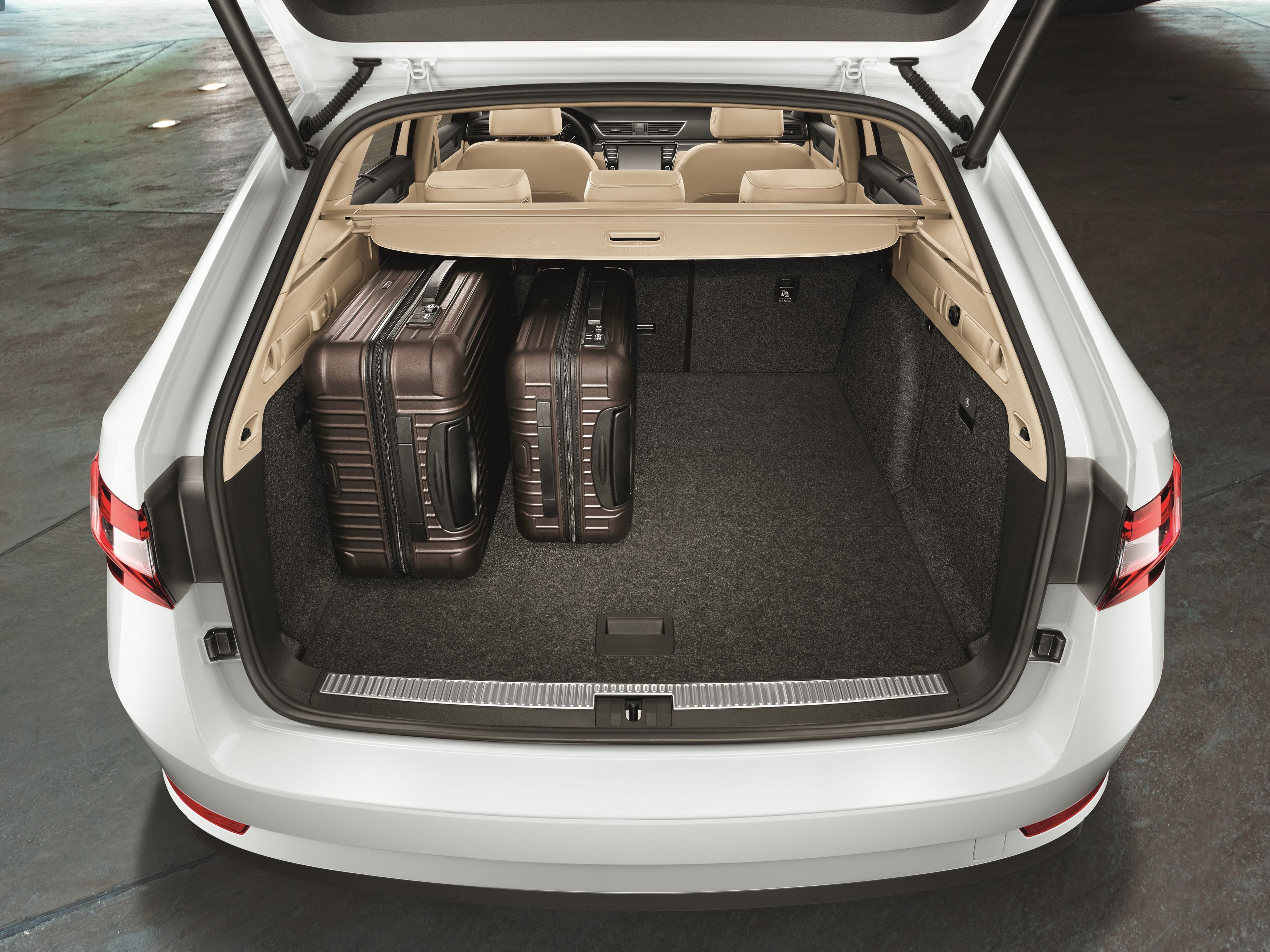 Skoda superb kombi
