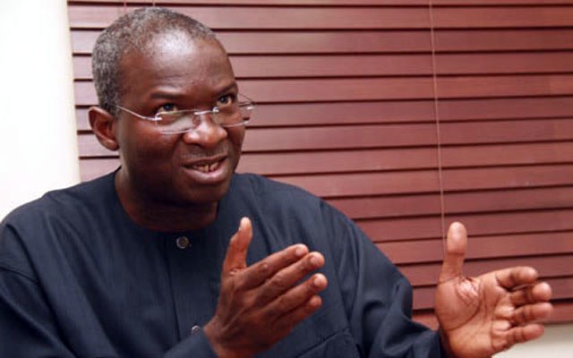 In July 2018, the Minister of Power, Works and Housing, Babatunde Fashola  announced  the closure of Third Mainland Bridge for three days to allow contractors assess the true state of the road. (Premium Times)