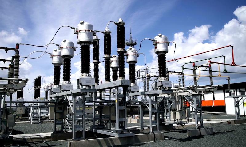 Nigerian lawmakers are amending the country\'s constitution so that states can generate their own electricity