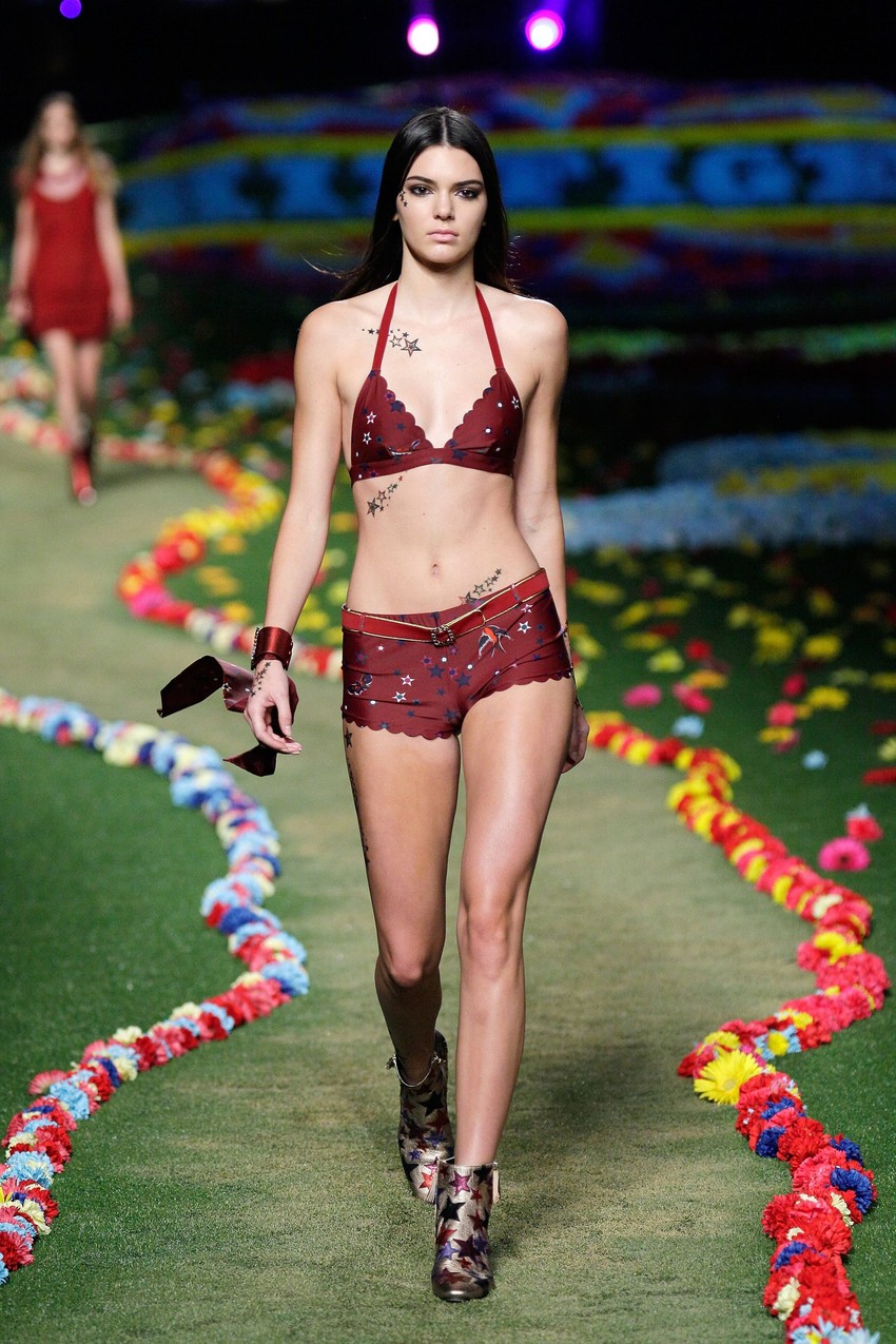 Tommy Hilfiger