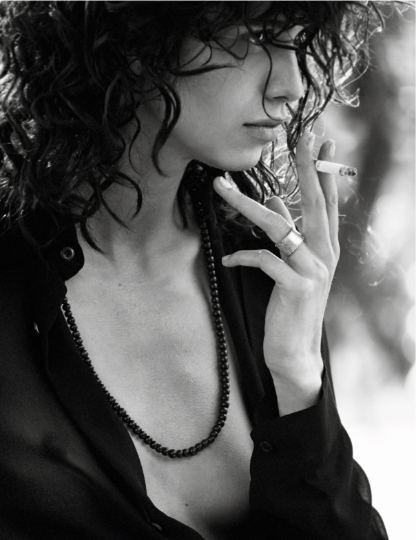 VOGUE PARIS