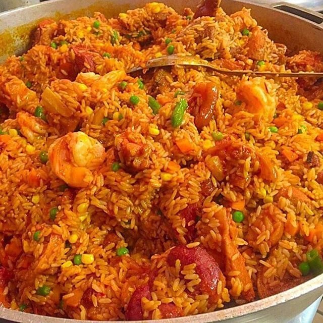 A pot of nourishing looking Jollof rice