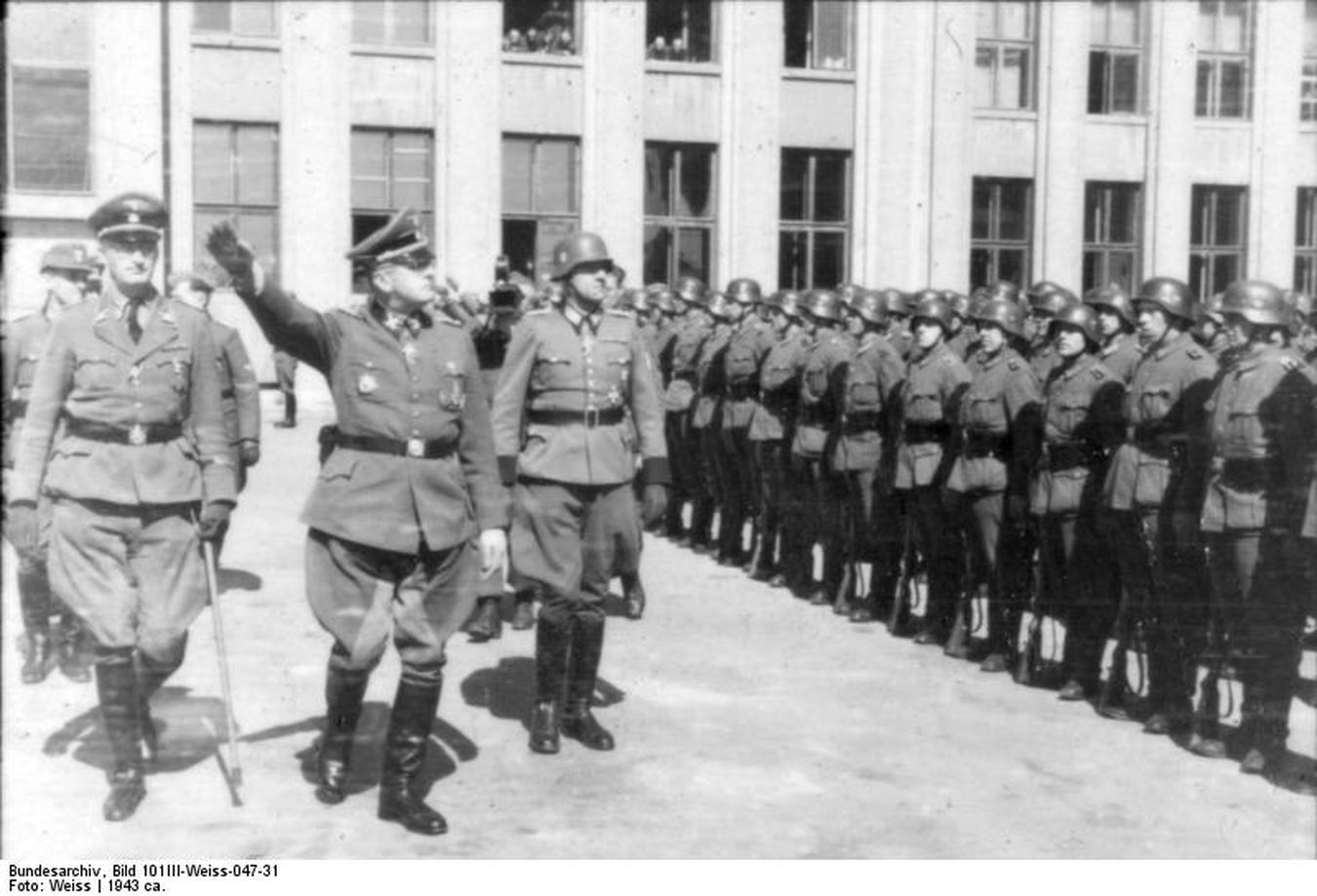 Kaci Warszawy: Erich von dem Bach-Zelewski (fot. Bundesarchiv, 101III-Weiss-047-31)