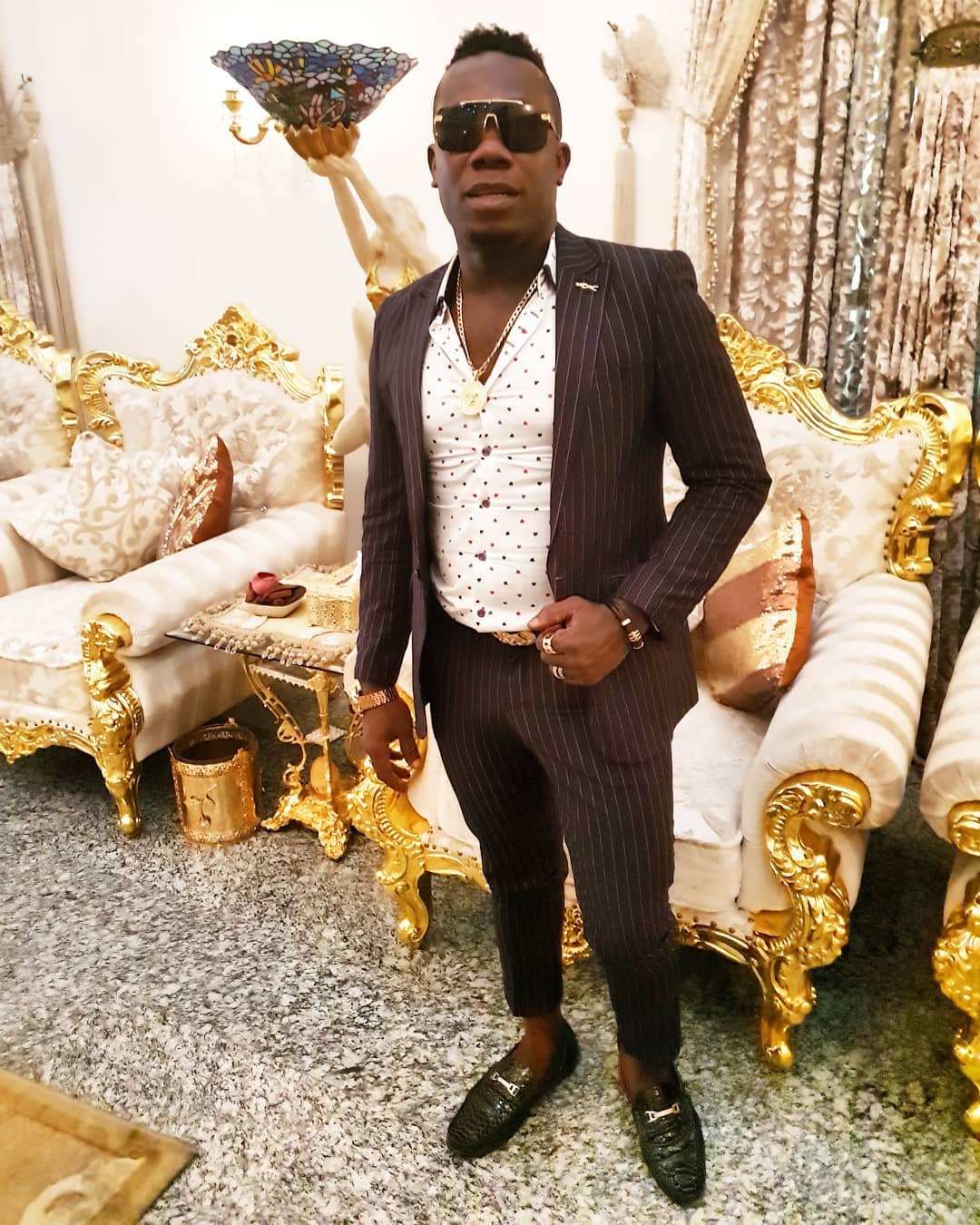 Duncan Mighty says the police beat him up mercilessly and stole the twenty-two thousand dollars he had with him. [Instagram/DuncanMighty]