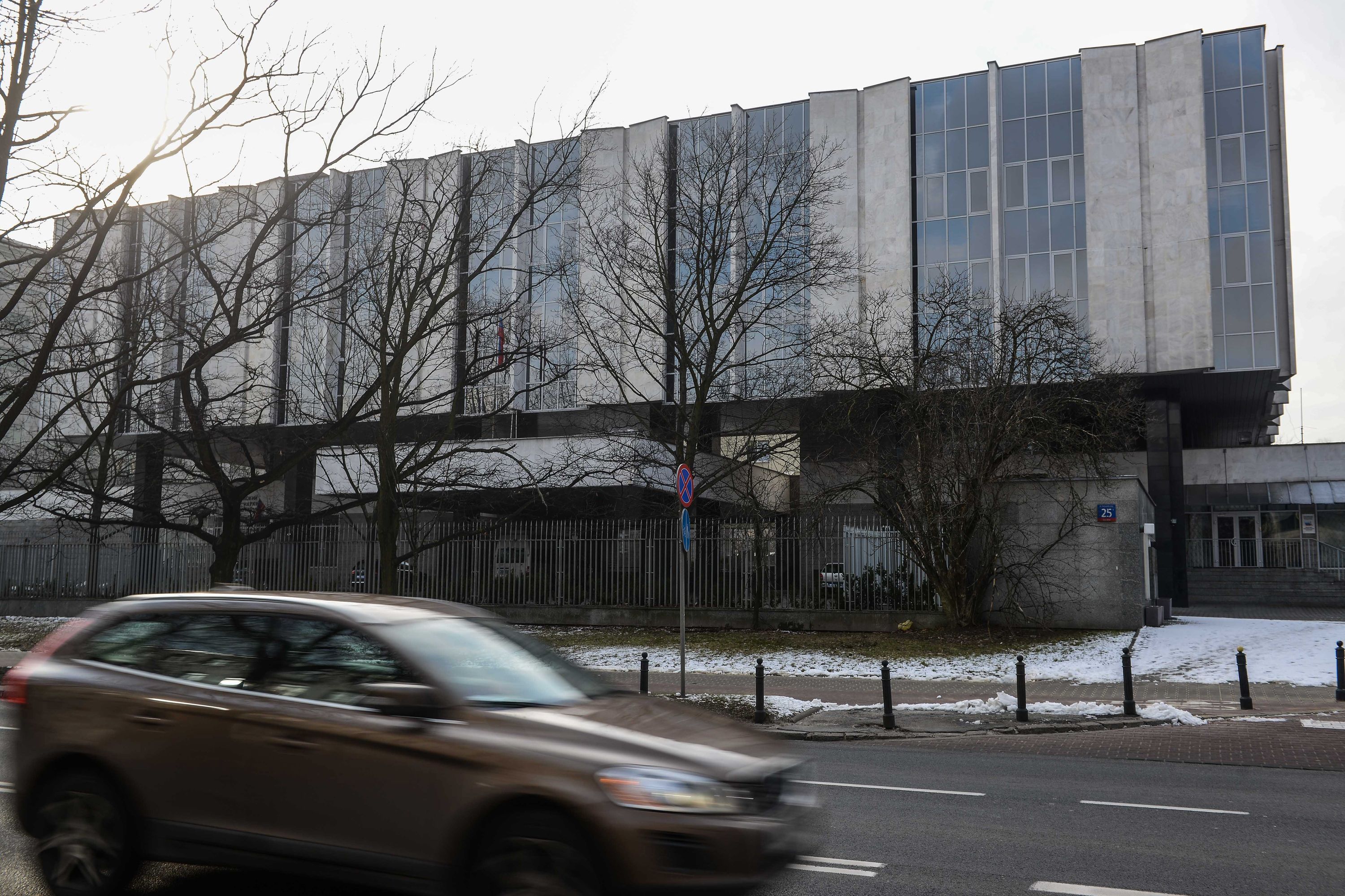 BUDYNKI, ZA KTÓRE ROSJA NIE PŁACI CZYNSZU: Warszawa, ul. Belwederska 25