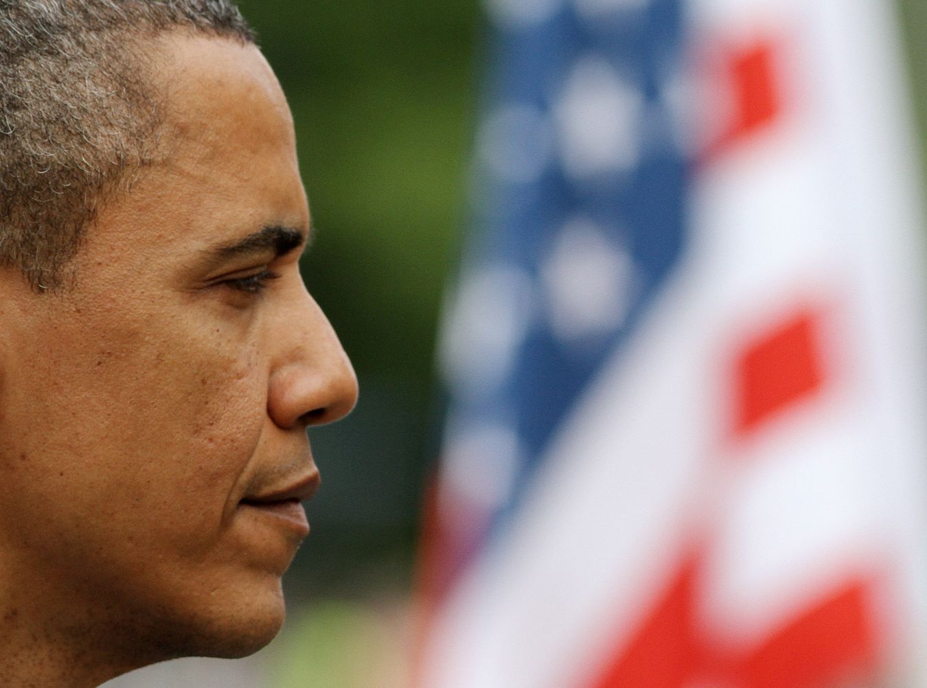Barack Obama przed pomnikiem Bohaterów Getta