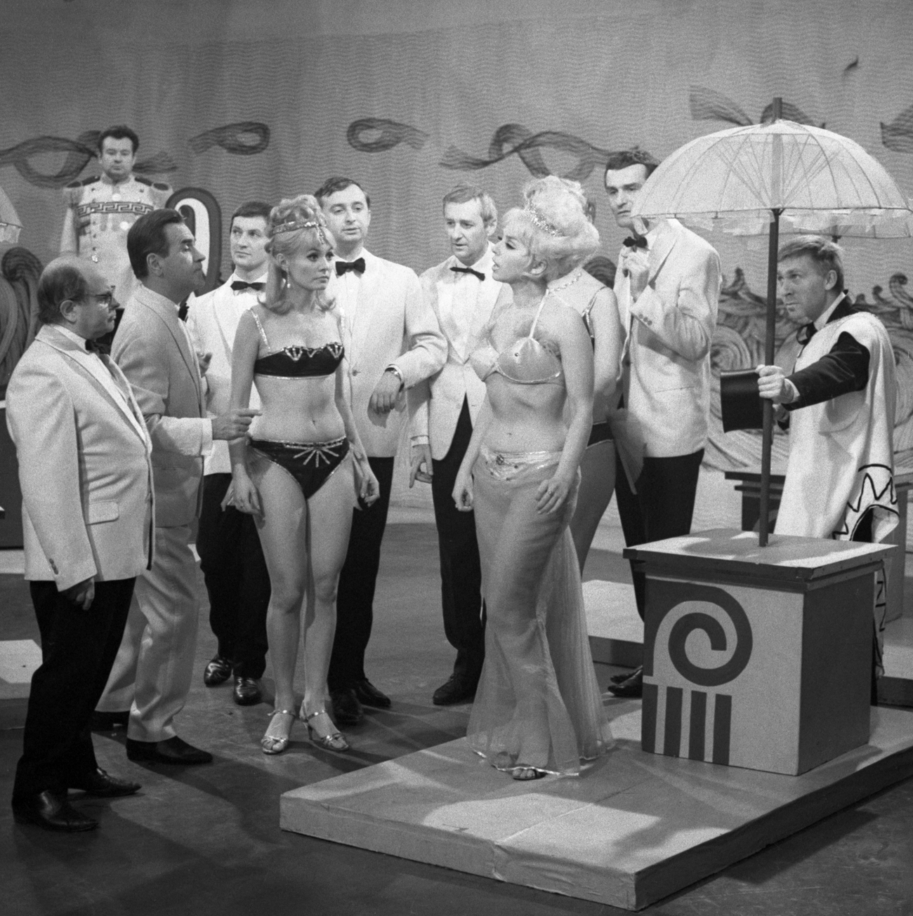 Kalina Jędrusik, Iga Cembrzyńska, Irena Karel