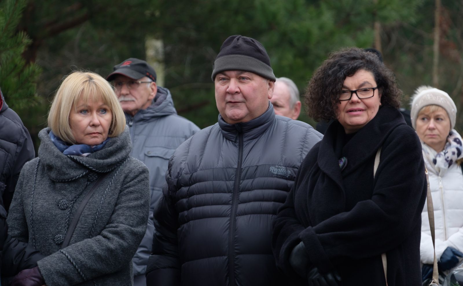 Piosenkarz i kabareciarz Rudi Schuberth pojawił się na cmentarzu w Przeźmierowie, by pożegnać przyjaciela