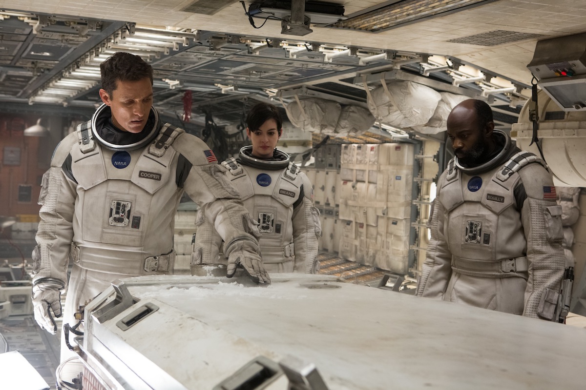 Matthew McConaughey, Anne Hathaway i David Oyelowo w filmie