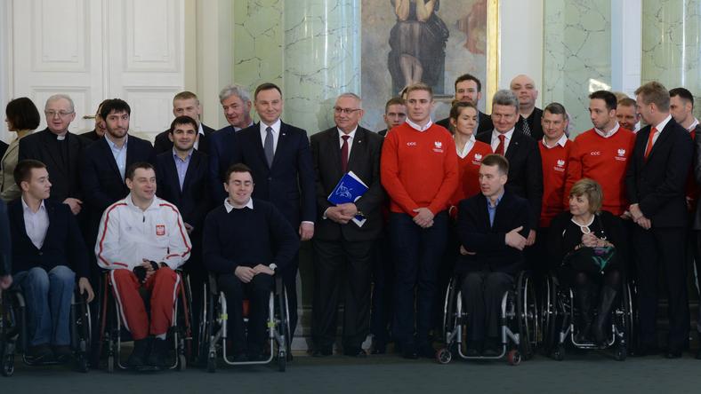 Andrzej Duda with athletes