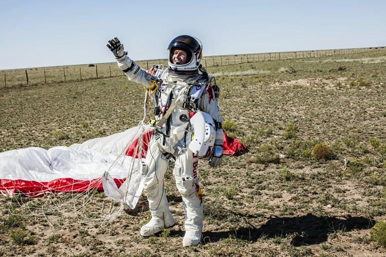 Felix Baumgartner wylądował