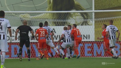 Bruk-Bet - Sandecja (1:0): Kolew myli się z kilku metrów! Ogromne szczęście gospodarzy!